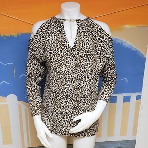 Micheal kors leopard cold shoulder top